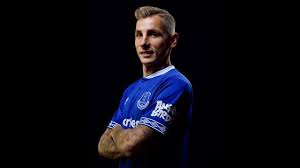 No matter who marcel brands signs during his tenure as everton's director of football, bringing in lucas digne from barcelona will remain one of his greatest achievements in terms of overall value. Resmi Everton Rekrut Lucas Digne Dari Barcelona Kumparan Com