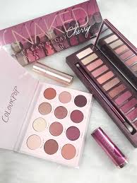 Medium length layered hair styles look fabulous as they are texturized and voluminous at the same time. 49 Vs 16 Urban Decay Cherry Vs Colourpop Give It To Me Straight Palettes Beauty Products Are My Cardio