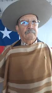 El presidente de la Asociación de Criadores de Petorca, Luis Tapia, comenta  la jornada que incluyó interesantes charlas y ceremonia de premiación  www.caballoyrodeo.cl #caballoyrodeo #criadores ...