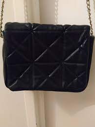 Maybe you would like to learn more about one of these? Sac A Main Zara Effet Matelasse Vinted