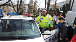 Primele atestări privind poliția română datează din vremea lui neagoe basarab sau a lui mihai viteazul (crearea. De Ziua PoliÈ›iei ActivitÄƒÈ›i Dedicate Copiilor Ziarul De Vaslui