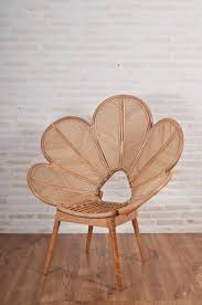 Daisy Chair In 2020 Chair Feature Chair Custom Cushions
