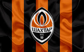 All scores of the played games, home and away stats, standings table. Herunterladen Hintergrundbild Fc Shakhtar Donetsk 4k Ukrainischen Fussball Club Logo Seide Textur Orange Schwarze Flagge Ukrainische Premier League Donezk Ukraine Fussball Mit Einer Auflosung Zu Uberwachen 3840x2400 Bilder Auf Dem Desktop
