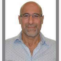 Issa Kakish's Instagram, Twitter & Facebook