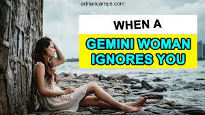 When A Gemini Woman Ignores You (With 4 Common Reasons)