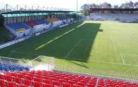 Fc vaduz, fußballverein aus liechtenstein. Fotos Rheinpark Stadion Stadionwelt