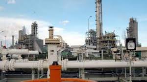 Produksi bahan bakar minyak (bbm) jenis pertamax di kilang residual fluid catalytic cracking (rfcc) refinery unit (ru) iv cilacap milik pt pertamina (persero) setiap tahun terus mengalami peningkatan. Kilang Pertamina Di Cilacap Mulai Meneteskan Homc Tribunnews Com Mobile