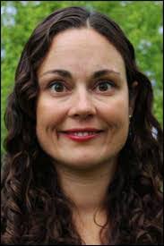 Cassandra Stanton's Instagram, Twitter & Facebook