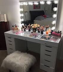 Vanity table with lighted mirror, makeup dressing table with 10 lights and 5 drawers,detachable top and 360 rotation mirror, modern dresser desk vanity table for bedroom (black) 4.6 out of 5 stars 24 $159.99 $ 159. Yagan Square A Local Project Of Major Investment With A Clear Cultural Design Idea Makeup Rooms Bedroom Decor Beauty Room