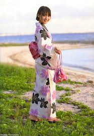 Yukata Japanese Outfits Cute Kimonos Japanese Traditional Dress