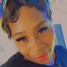 Danielle Kenyon in people