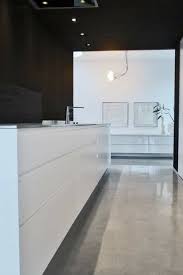 kuche in weiss matt oder hochglanz was ist besser kuchenfinder kuchendesign kuchendesign modern kuche weiss matt