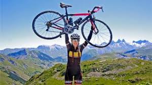 El tour de francia 2021 (26 junio al 18 de julio), cuyo recorrido fue desvelado este domingo en parís, tendrá en principio una distancia de 3.383 kilómetros, una estimación que podrá ser ligeramente corregida tras los últimos reconocimientos sobre el terreno de los organizadores. Tour De France 2021 Andorra Pyrenees And Paris Bike Spain Tours