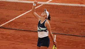 31 seed, in the singles final of the french open. French Open Finale Der Damen Anastasia Pavlyuchenkova Vs Barbora Krejcikova Heute Live Im Tv Und Livestream