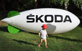 Vzducholoď airlander má první cestující přivítat v roce 2025. Reklamni Vzducholode A Balony