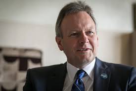 Poloz's Sway Over Loonie Is the Envy of Central Bankers