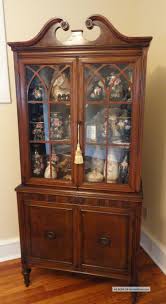 Shop our antique china cabinet selection from the world's finest dealers on 1stdibs. Antique 1930 S American Chippendale Style China Display Cabinet Dining Room Buffet China Cabinet Display Dining Room Style