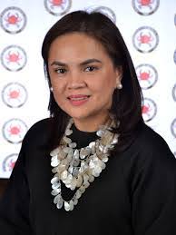 Ellie Villegas's Instagram, Twitter & Facebook