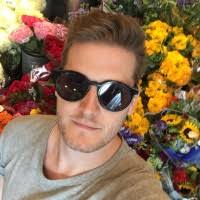 10 "Nicholas Luckett" profiles