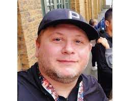 Samantha Bergman's Instagram, Twitter & Facebook