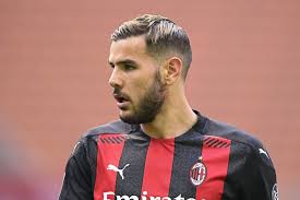 Jun 26, 2021 · theo hernandez has kept his word and has dyed his hair half red and half black, as he promised to if the team returned to the champions league. Ml Theo Hernandez S Trend Of Costly Errors Continues Vs Sampdoria A Change Is Needed
