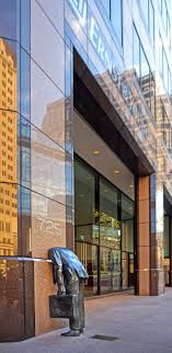 Ernst Young Plaza Is A Class A Leed Platinum 41 Story Office Tower Centrally Located In The Financia Coastal Cities Downtown Los Angeles Financial District