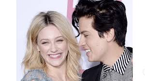 This instagram is dedicated to the people out there who secretly take photos of me, and how i take photos of them first. Cole Sprouse Shuts Off Ig Comments Amidst Lili Reinhart Split Heavy Com