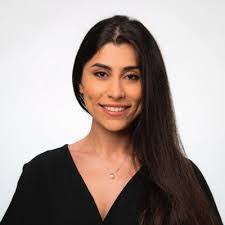 Ginger Tompkins's Instagram, Twitter & Facebook