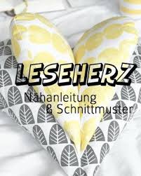 Leseherz Kissen Nahanleitung Und Schnittmuster Waseigenes Com Schnittchen Leseknochen Kostenlose Schnittmuster
