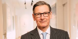 Er ist gemäß dem deutschen mitbestimmungsgesetz zu gleichen teilen mit aktionärsvertretern und arbeitnehmervertretern besetzt. Alexander Schutz Wird Aufsichtsrat Bei Der Cyan Ag