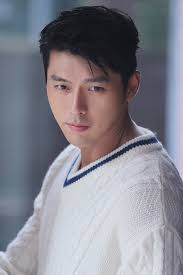 Hyun bin reflects on crash landing on you success, talks about working with hwang jung min for upcoming film, and more. Behind The Scenes Of Hyun Bin S Photoshoot With Esquire Korea Koogle Tv Aktor Selebritas Aktor Korea
