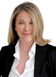 Once she heard that michael keaton would play betelgeuse, some of her fears were allayed: Catherine O Hara Wikipedia