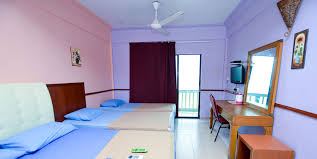 Senarai resort yang terdapat di sekitar kawasan pantai tanjung bidara, pantai padang kemunting, pantai pengkalan balak, pantai telok gong, kuala sungai baru dan kuala linggi Cuti Cuti Di D Nelayan Beach Resort Pengkalan Balak Melaka Catatan Travel Sabrina