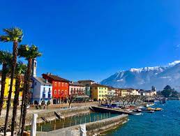 5 berlin club revier südost to shut temporarily after staff accused of racism and homophobia. Immobilien Im Tessin Direkt Am Wundervollen Lago Maggiore Makler Berlin Ist Ihr Kreativer Service Fur Immobilien