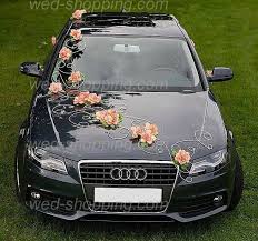 Black Audi Wedding Car Decor With Flowers So Cute Coches De Boda Decoraciones De Coches De Boda Coches Para Bodas