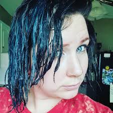 Can I whack fuchsia shock over red hair?