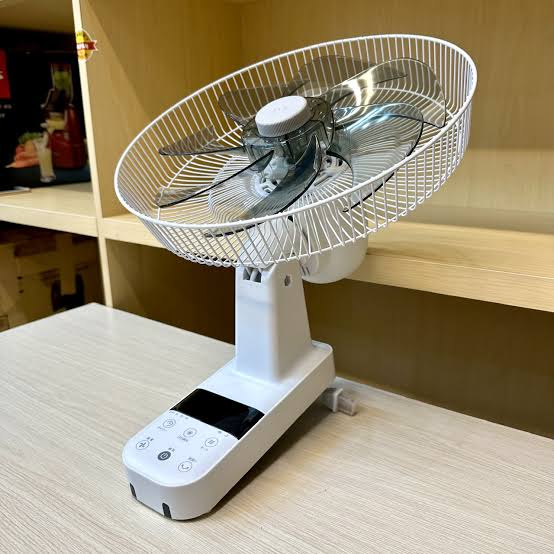 Quạt treo tường Cnet CKDF308WH động cơ DC siêu êm - Hàng Nhật Bãi 123