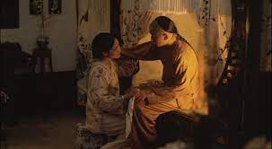 In the flower houses (upscale brothels) of shanghai, various interweaving stories of love, loyalty, and deceit play out subtly. Flowers Of Shanghai Hai Shang Hua 1998 Hsiao Hsien Hou Tony Chiu Wai Leung Michiko Hada Michelle Reis Drama Rarefilm