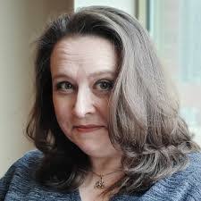 Aimee Lilly's Instagram, Twitter & Facebook