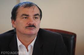 Mircea Miclea, despre rotirea elevilor în bănci, recomandată de Ministerul  Educației: Această abordare este aberantă. Dacă copilul își schimbă des  colegul, subminezi ideea de a avea relații coezive, în care-l cunoști pe