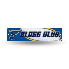 Well, those empty walls in your home are filled with possibilities. St Louis Nhl Blues Hockey 16 Street Sign Fan Wall Decor Walmart Com Walmart Com