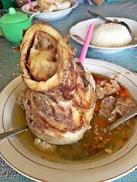 Sumsum tulang sapi merupakan bagian yang cukup digemari oleh banyak orang. Sop Sumsum Pak Kayin Malang Restaurant Reviews Photos Phone Number Tripadvisor