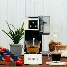 You will not find coffee machines here that do not admit biodegradable, compostable, refillable white label capsules or have direct recycling programs. Premium Italian Coffee Capsules And Coffee Machines Coffeeza