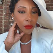 This picture is so POWERFUL Jalen Wiggins… A Young Man Going Viral For  Doing School Work At A Rivalry Basketball Game. •He Has A 4.3 GPA •12  Scholarships And On His Way