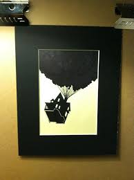 Questa E Una Silhouette Della Casa Da Disney Pixar Up Limmagine Stessa E 5x7 Disegnata In Inchiostro Nero Su Un Cart Disney Silhouettes Disney Up Disney Decor
