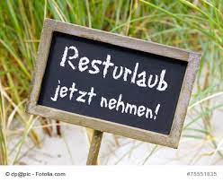Der urlaub eines arbeitnehmers verfällt am jahresende nur dann, wenn der arbeitgeber den arbeitnehmer zuvor aufgefordert hat, den urlaub. Wann Verfallt Der Jahresurlaub Nettolohn De Magazin