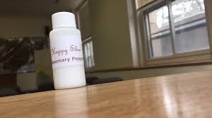 Sudah tiba masanya untuk anda lupakan semua cara hilangkan jerawat jeragat bedak sejuk bearbery ini dikeluarkan khusus untuk menghilangkan jerawat, jeragat. Happy Skin Lotion Home Facebook