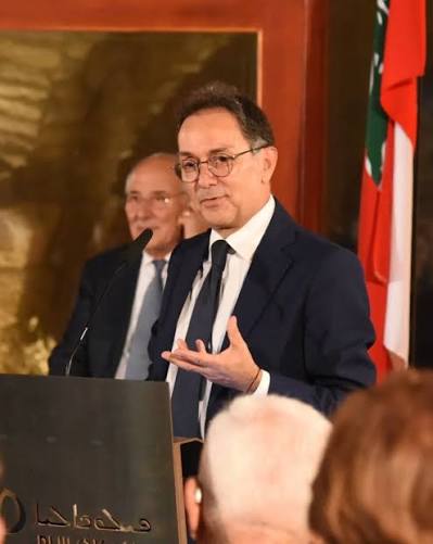 افتتاح منتدى فيلوكاليا للفكر اللبناني. ???????????? مقتطفات من ندوة حول كتاب الدكتور فيليب سالم «لبنان والحياد الفاعل»، حيث ألقت الأخت مارانا سعد كلمة الترحيب، وأدار اللقاء والحوار مدير المنتدى الدكتور سهيل مطر،