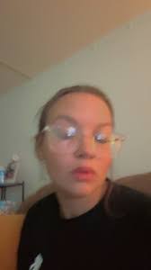 Kristie Holt's Instagram, Twitter & Facebook