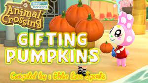 Animal Crossing New Horizon Gifting Pumpkins To Villagers In This Halloween Season Halloween Season Halloween Pumpkins Halloween Diy